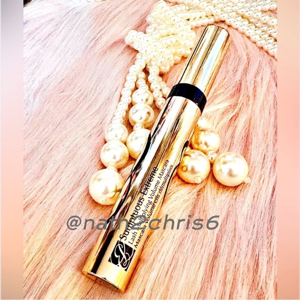 Estee Lauder Sumptuous Extreme Lash Multiplying Volume Mascara New